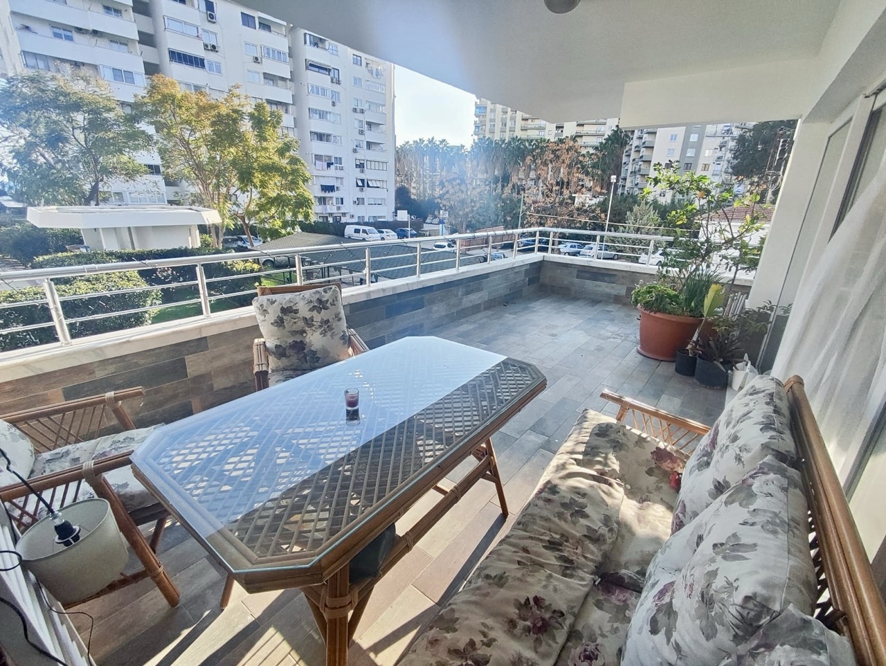 Кватэра 2+1 у Мезітлі, Мерсін каля мора, у 11721 годзе