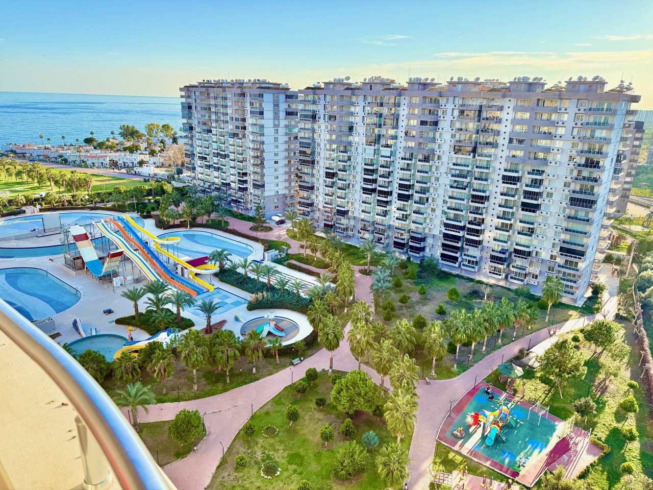 Miete 3+1 in der ersten Reihe in Mersin - k1530