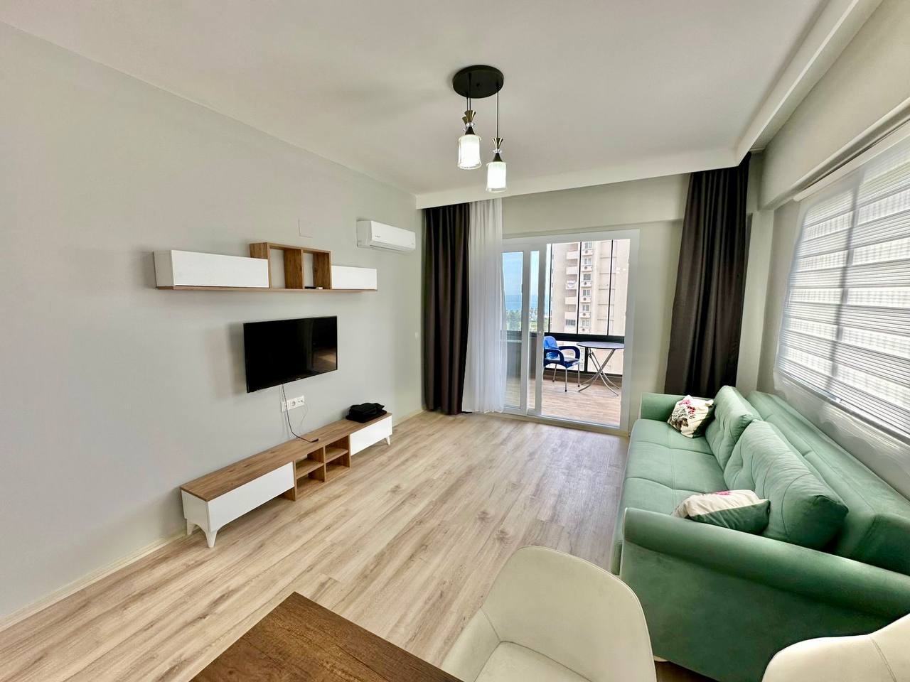 1+1 Apartment by the Sea in Cesmeli, Mersin - As57103w