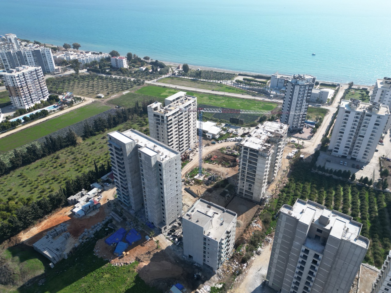 Квартира 2+1 в комплексе премиум класса в Тедже, Мерсин - Az21