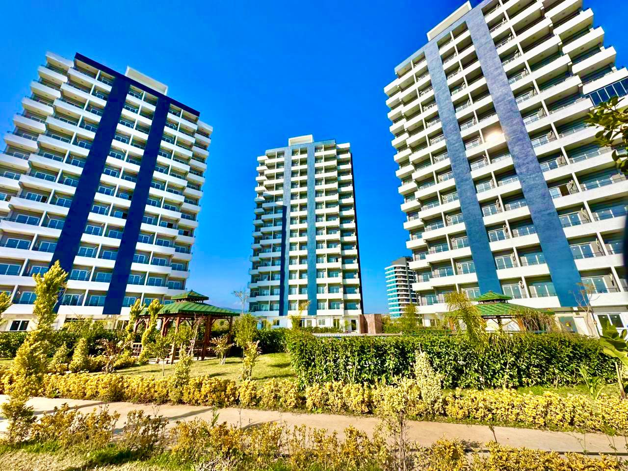 Panoramic complex in Mersin, Tece. 1+1 apartments - IBR0011