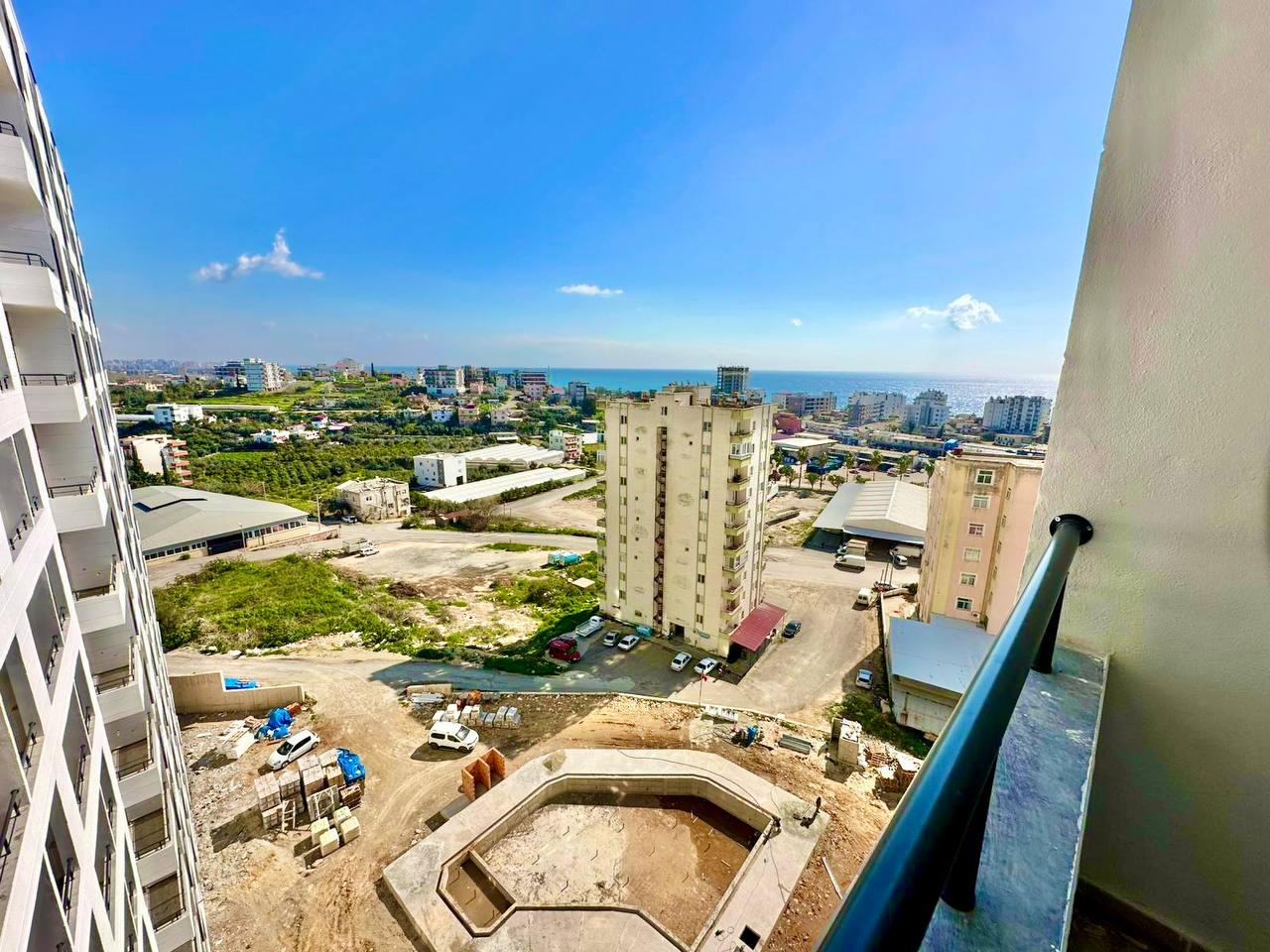 1+1 Apartment with Sea View in Mersin, Kocahasanli - ILE001164