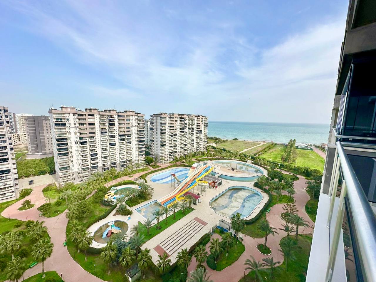 Квартира 2+1 с мебелью и видом на море в Чешмели, Мерсин - Lu1005421w