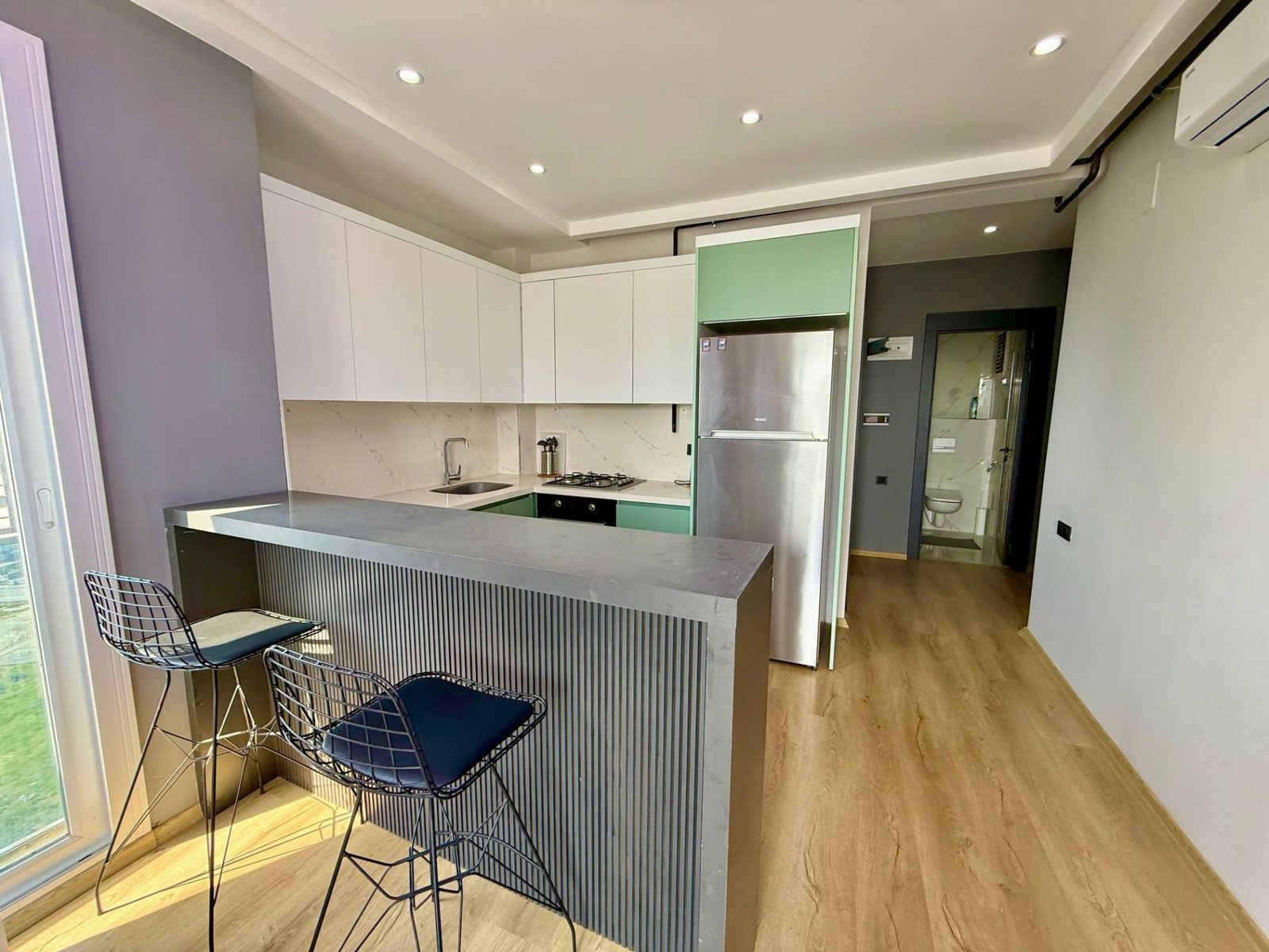 1+1 apartment with furniture and appliances in Tece, Mersin - Lu1211v