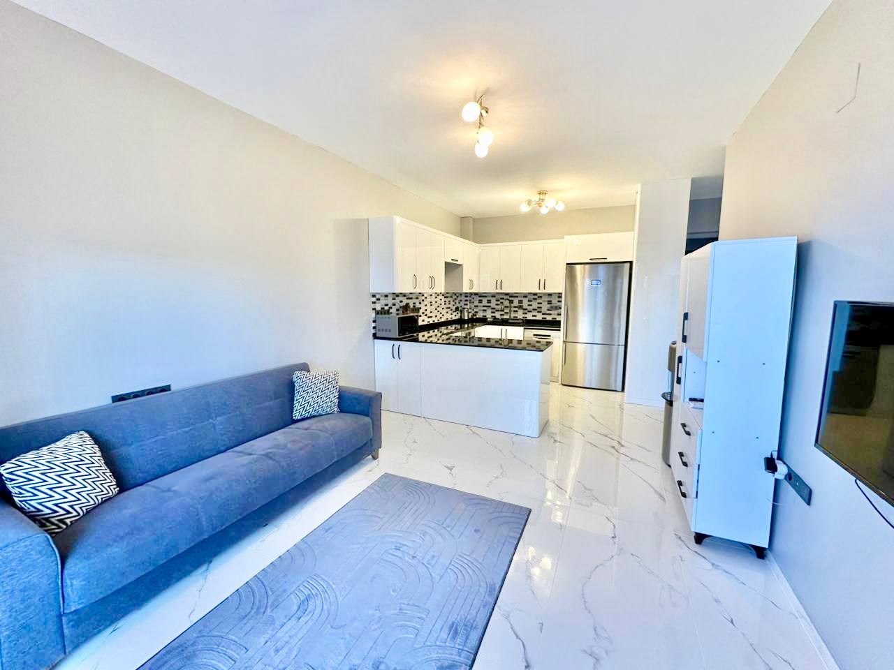 1+1 apartment for rent near the sea in Cesmeli, Mersin - SM11078