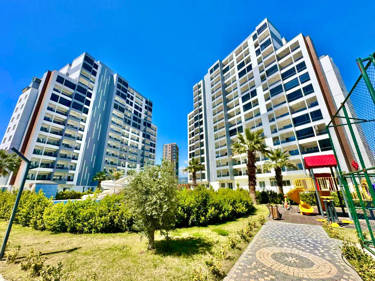 2+1 apartment in a new complex in Mersin, Mezitli - As708912w