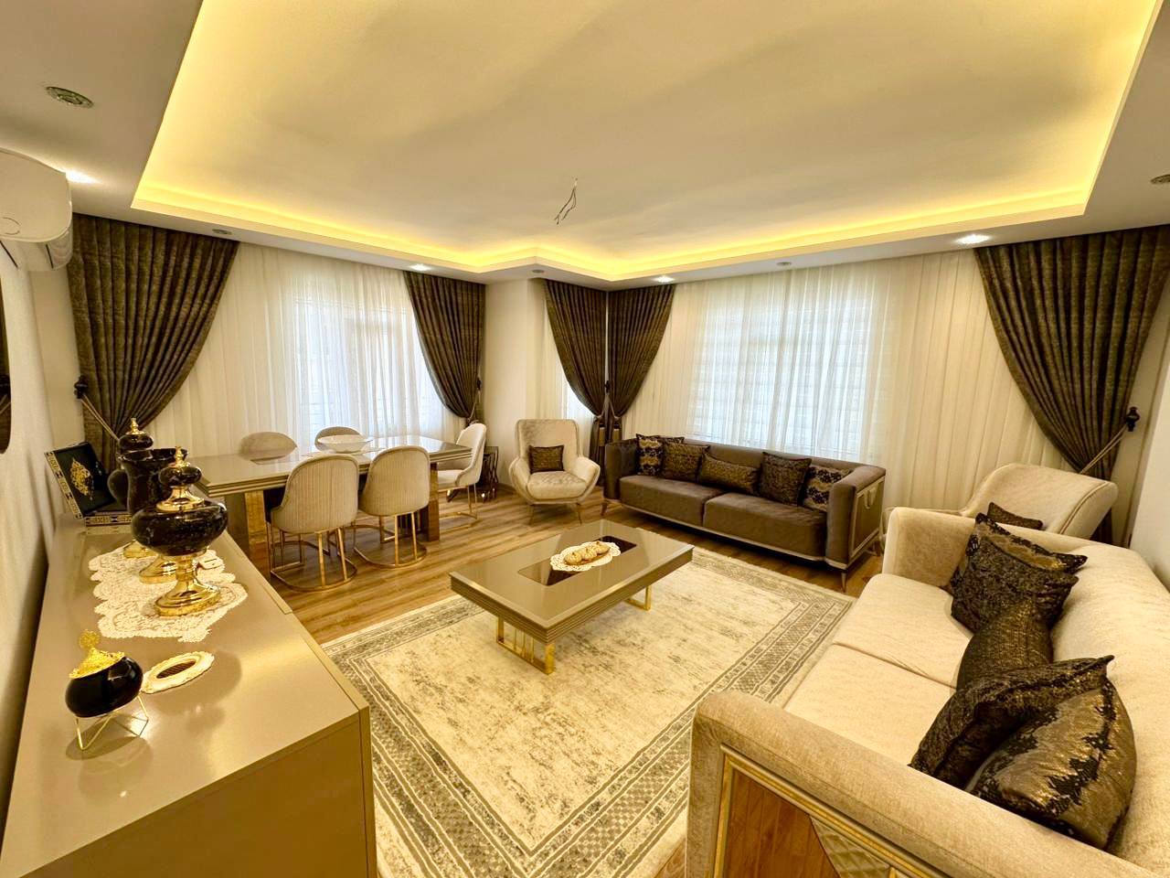 Apartment 3+1 mit ausgezeichneter Reparatur für eine Aufenthaltserlaubnis in Mersin, Mesitli - FT75200