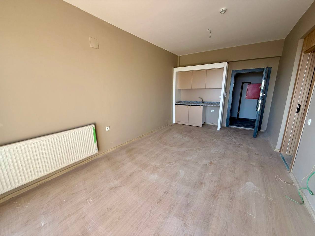 Квартира-студия в новом комплексе у моря, Каргыпынары, Мерсин - SMSE11t4