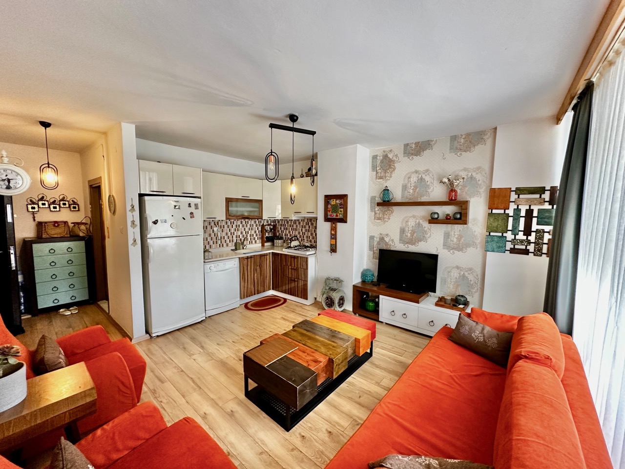 Мерсин қаласындағы 1+1 пәтер, Соли ауданы, теңізден бірінші қатар - INNA008