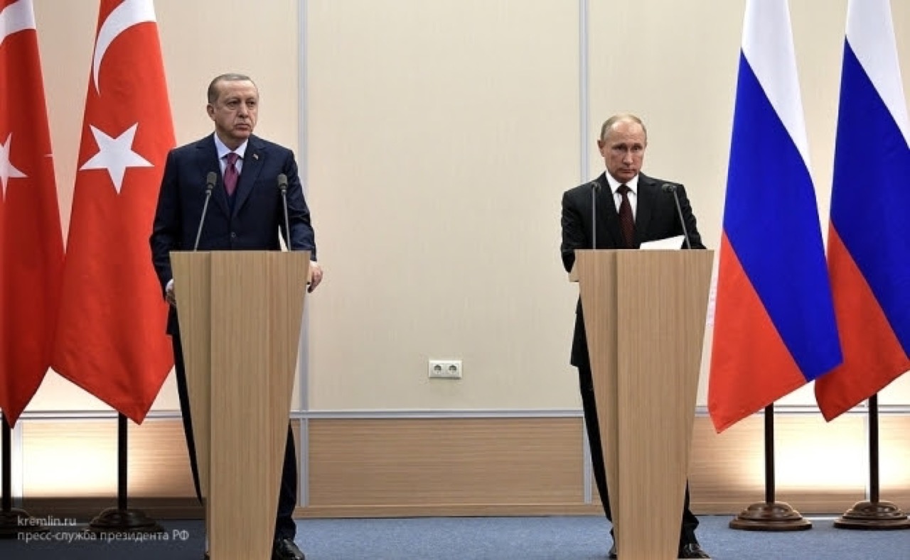 Putin und Erdogan betonten in Sotschi die Wiederherstellung der Beziehungen in allen Bereichen