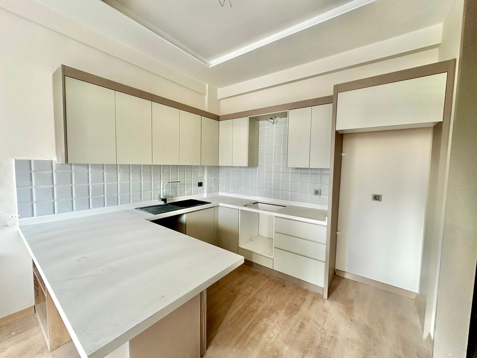 Wohnung 1+1 mit neuen Geräten, Arpacbakhshish, Mersin - RUSARP11