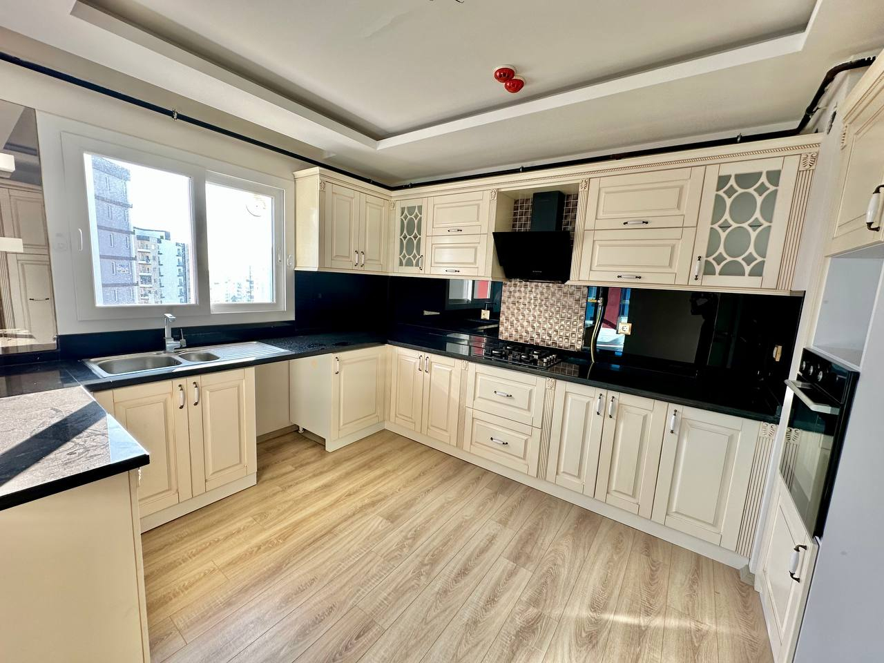 Wohnung 4+1 in Mezitli, Mersin - ALMEZ41