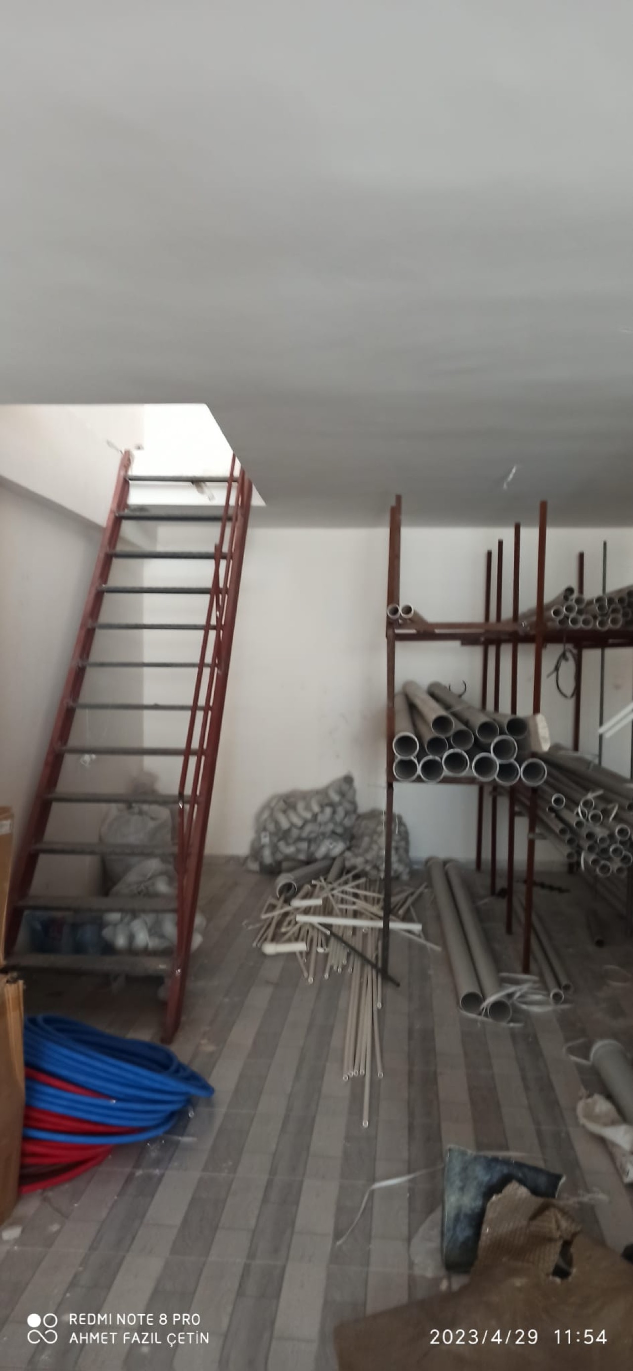 Gewerbeflächen in Erdemli - MERERKOM