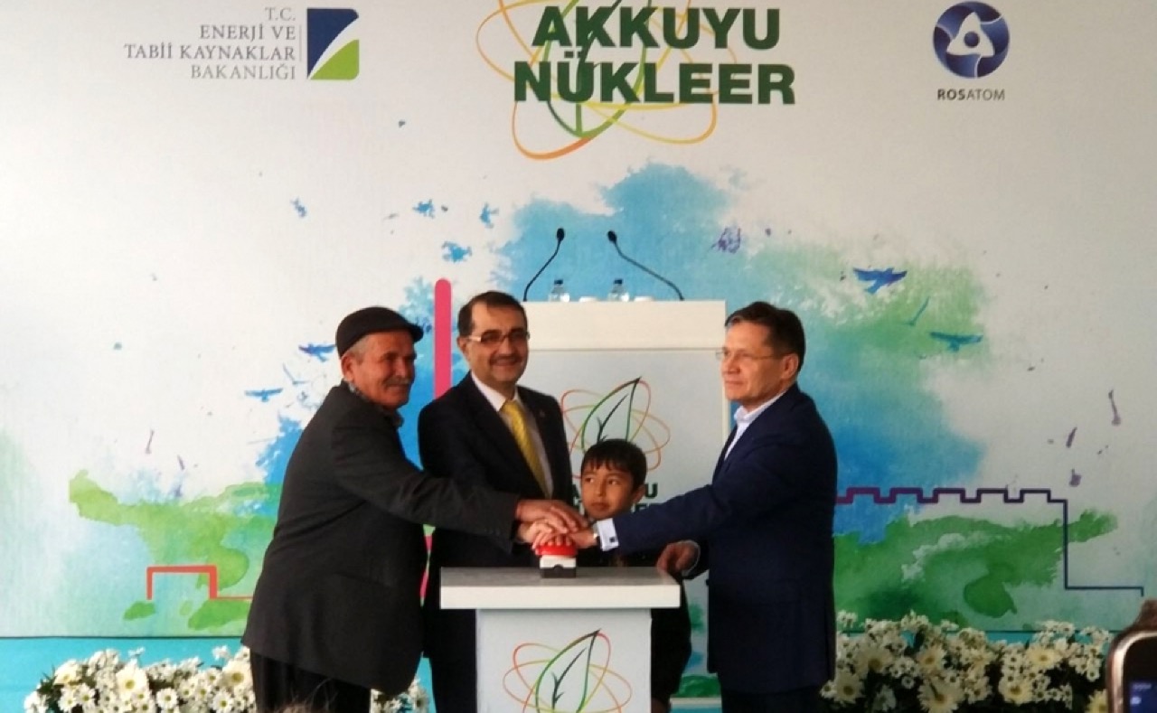 In der Türkei fand eine Zeremonie zum Baubeginn des Kernkraftwerks Akkuyu statt.