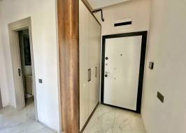 IBR00211905_original