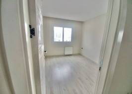 edfea737-704b-4113-a681-1d78594cfaa1_original