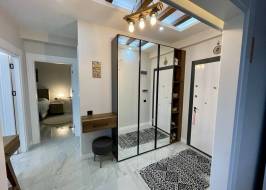 2a10e17c-7905-41d3-a375-ff2a391a847f_original