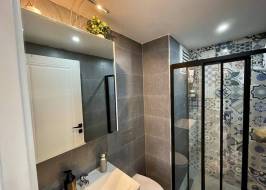 9a411303-2e4b-4408-a8d9-3c1fd5b0415e_original