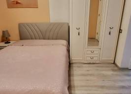 08dcd4f4-256d-4d0a-979b-ac8616c8da8d_original