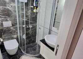 f3a547cc-068c-4074-9093-27a4f07f71d1_original