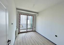 photo_5465480798128952101_y_original