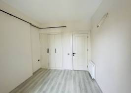 photo_5283159930334993114_y_original