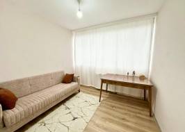 Lu7072221w11_original